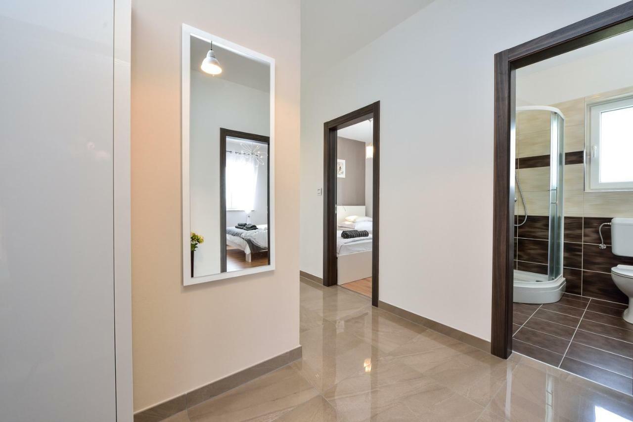 Apartments Feel Good Sukosan Exterior photo